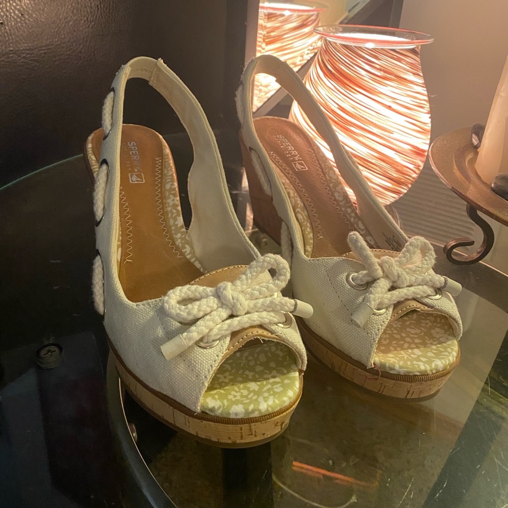 Sperry Topsider Cream Wedge Sandals Size 8.5 | Peep Toe Rope Detail Cork Heel - Picture 2 of 5